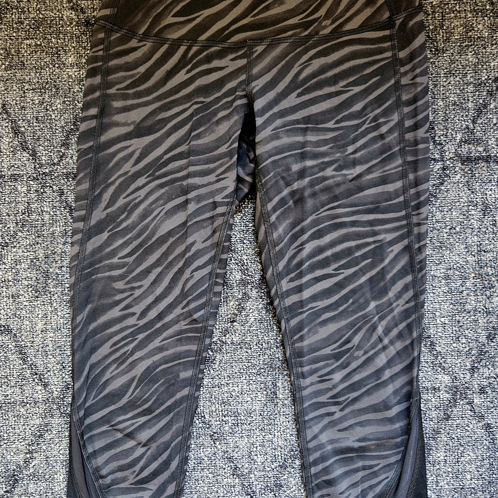 lululemon athletica Zebra Print Leggings - Black and Gray